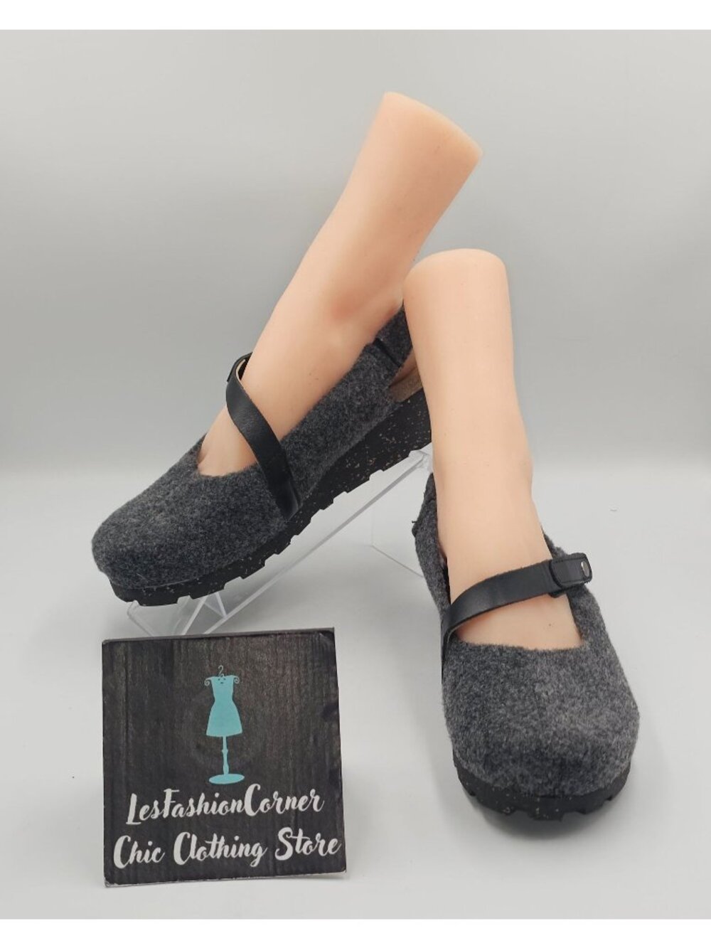 NWOB OTBT Women's Grey Wool Prog Mary Jane Lightweight Wedges Clogs Sz 8.5 3749